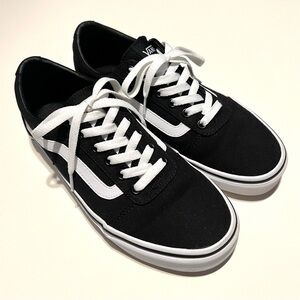 Vans Ward Black/White Shoes